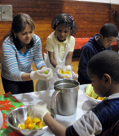A 'Cooking Matters for Families' class conducted by City Harvest